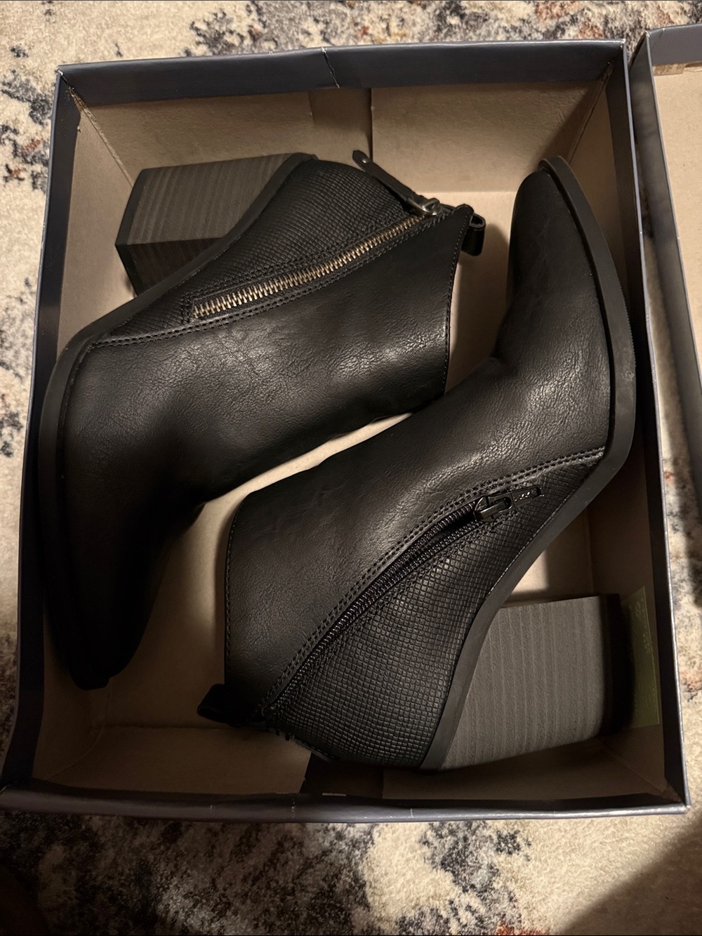 Universal Thread Black Faux Leather Block Heel Ankle Booties